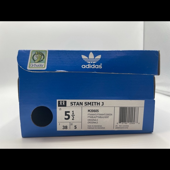 Adidas Stan Smith Shoes - Picture 5 of 5